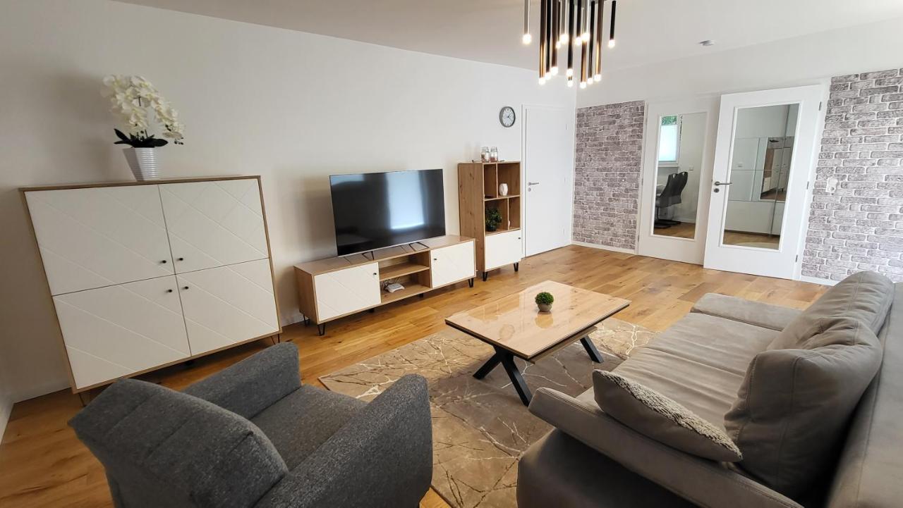Апартаменты Quiet House - 10 Min Away From Cologne Бергиш-Гладбах Экстерьер фото